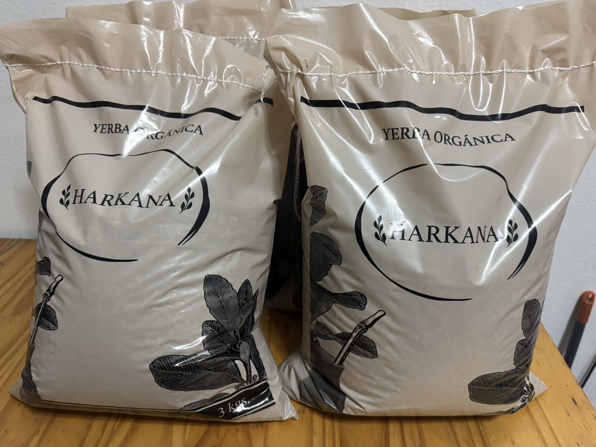 Bolsa Harkana Yerba Orgánica 3kg mayorista